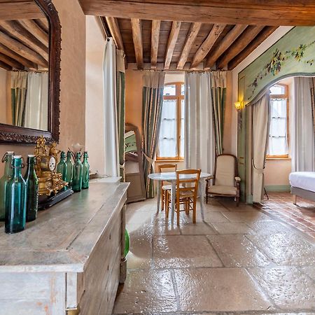 Hotel De La Beursaudiere Nitry Bagian luar foto