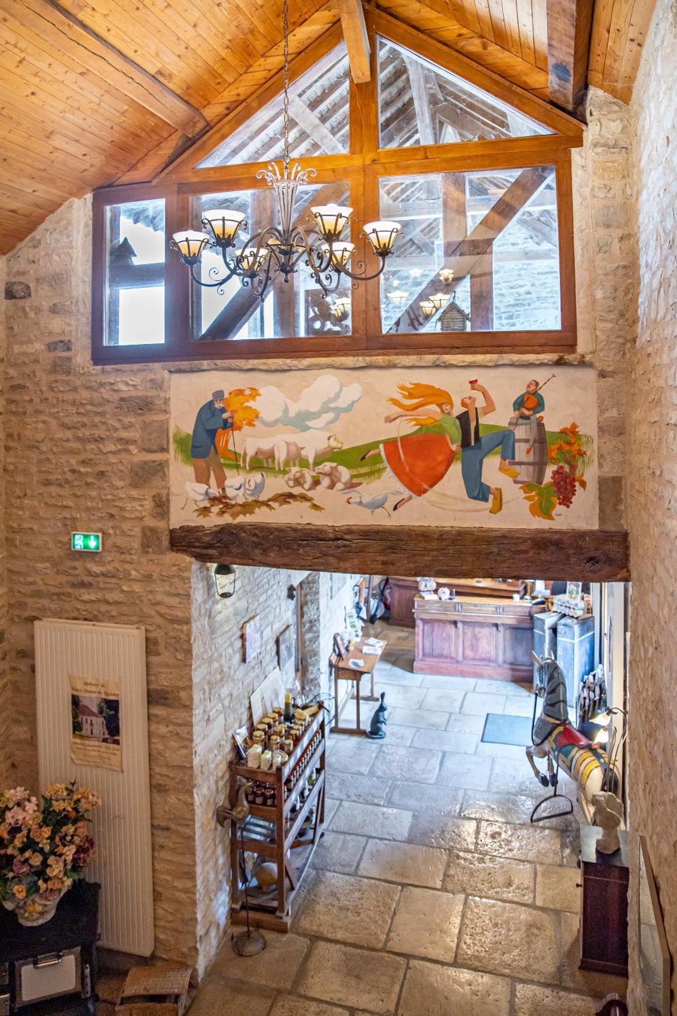 Hotel De La Beursaudiere Nitry Bagian luar foto